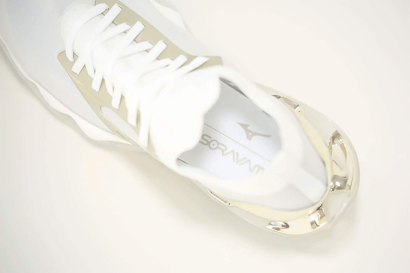 미즈노 x 소라야마 하지메 협업 시리즈의 마지막 제품 출시 정보 mizuno sorayama hajime Wave Prophecy 10 Champagne Gold sneaker collaboration